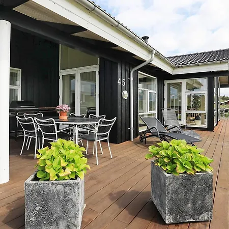 6 Person In Prázdninový dům Hirtshals